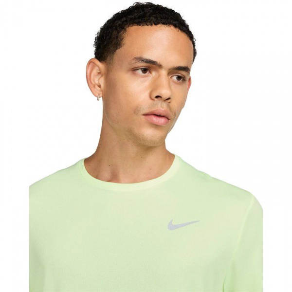 nike-dri-fit-uv-miler-short-sleeve-running-top-men-barely-volt-reflective-silver-dv9315-701-2-1788644